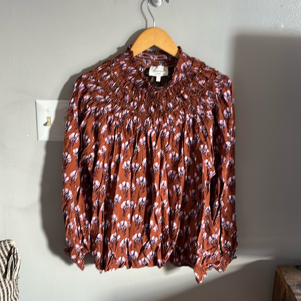 70s Vibe floral smocked blouse